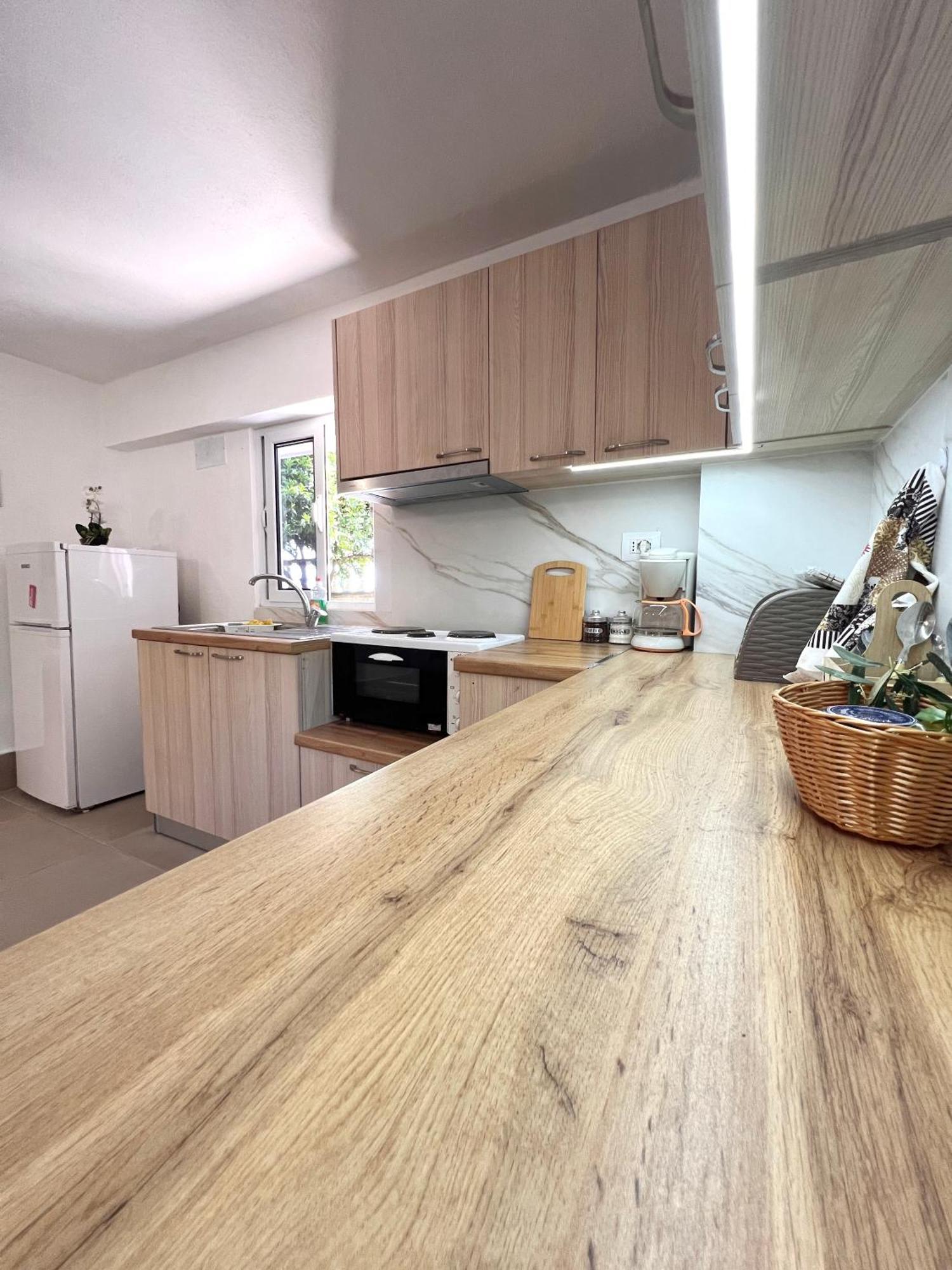 Petra Oliva Apartment เดอร์มี ภายนอก รูปภาพ