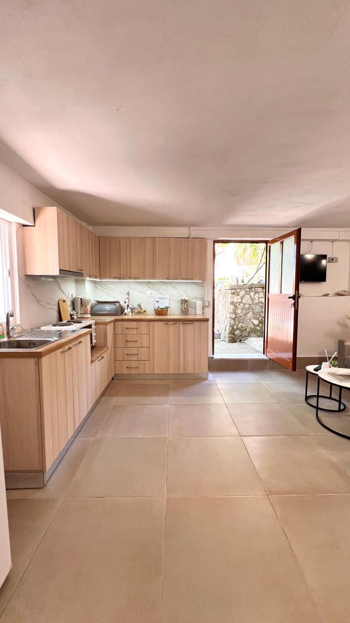 Petra Oliva Apartment เดอร์มี ภายนอก รูปภาพ