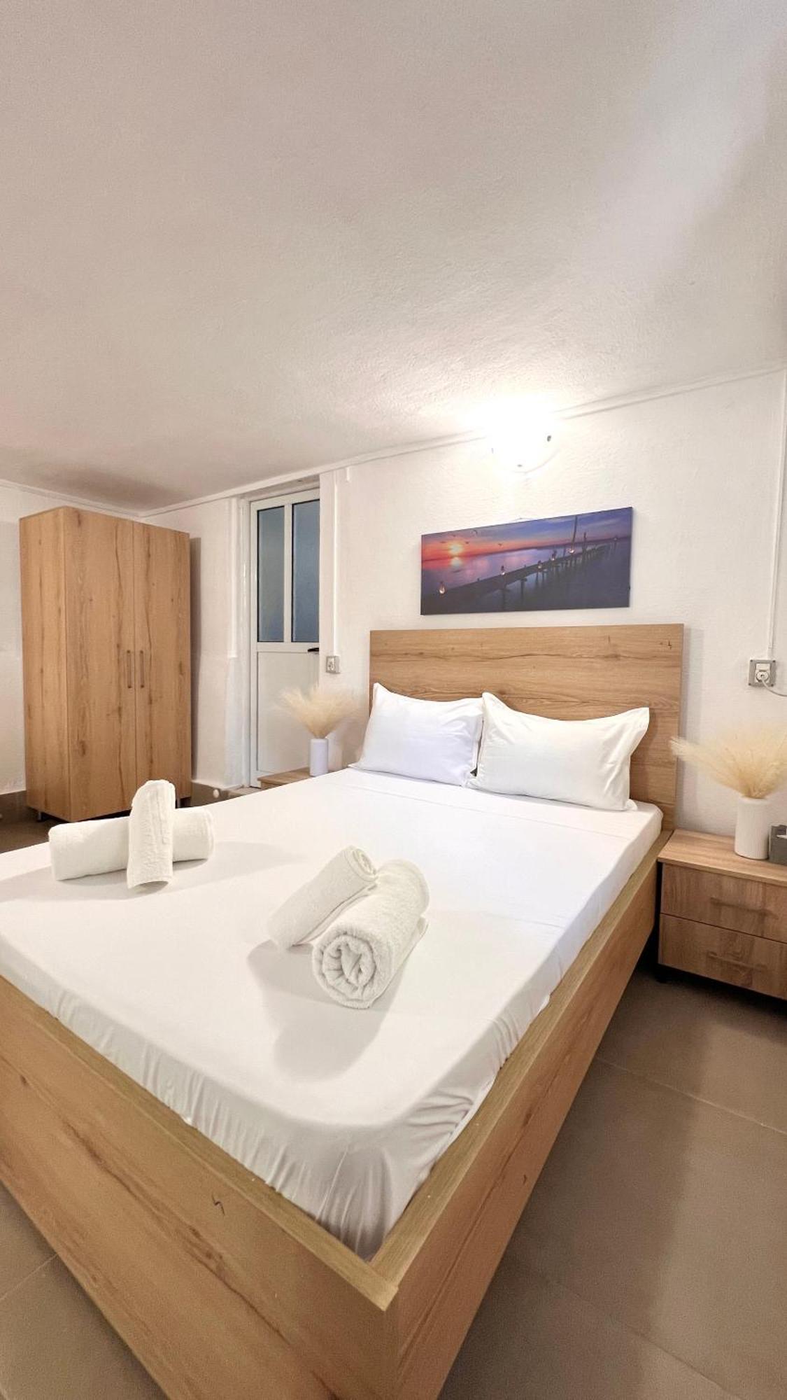 Petra Oliva Apartment เดอร์มี ภายนอก รูปภาพ